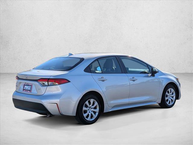 Used 2025 Toyota Corolla LE image 5