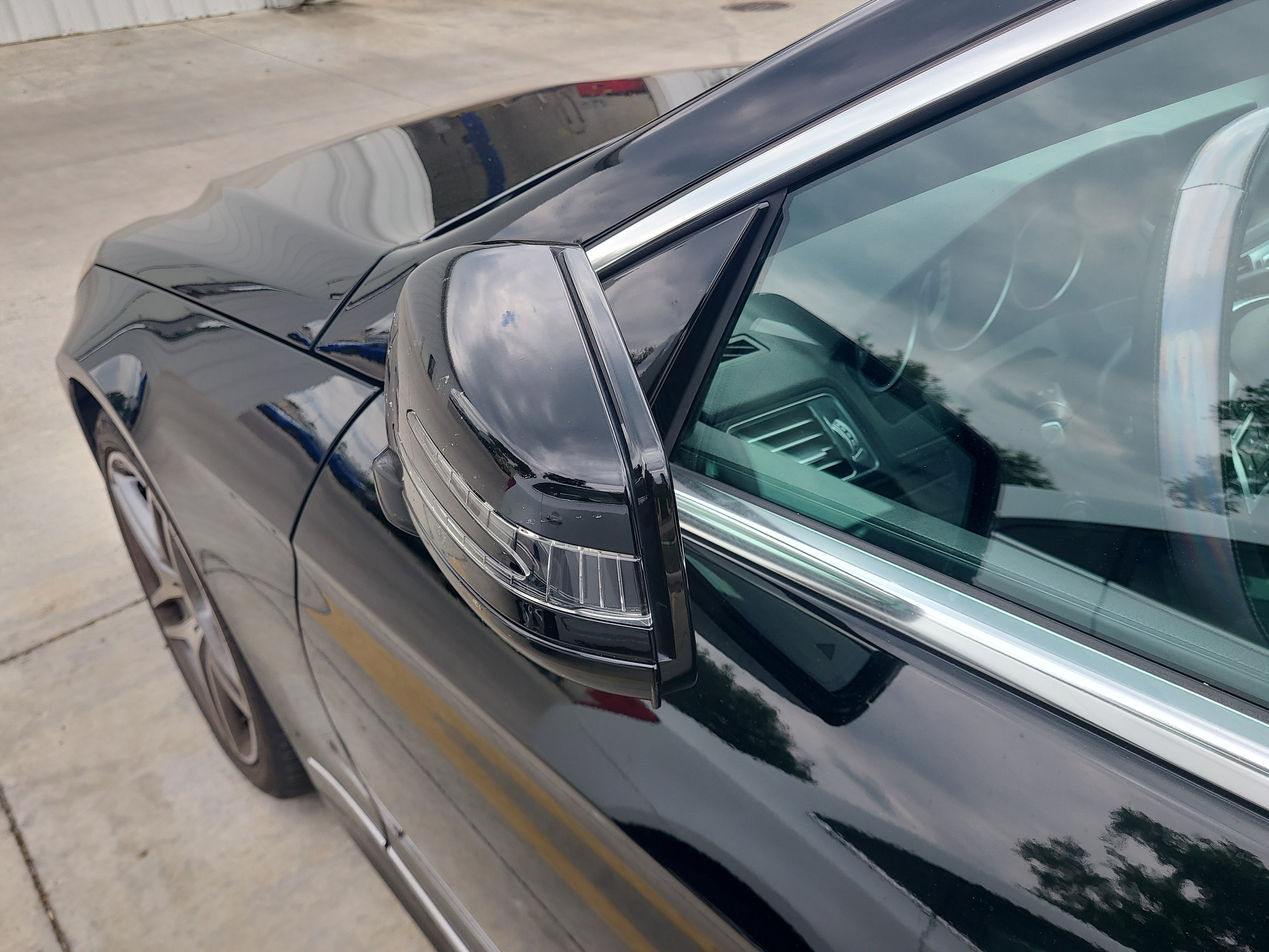 Used 2015 Mercedes-Benz E 400 Cabriolet image 5
