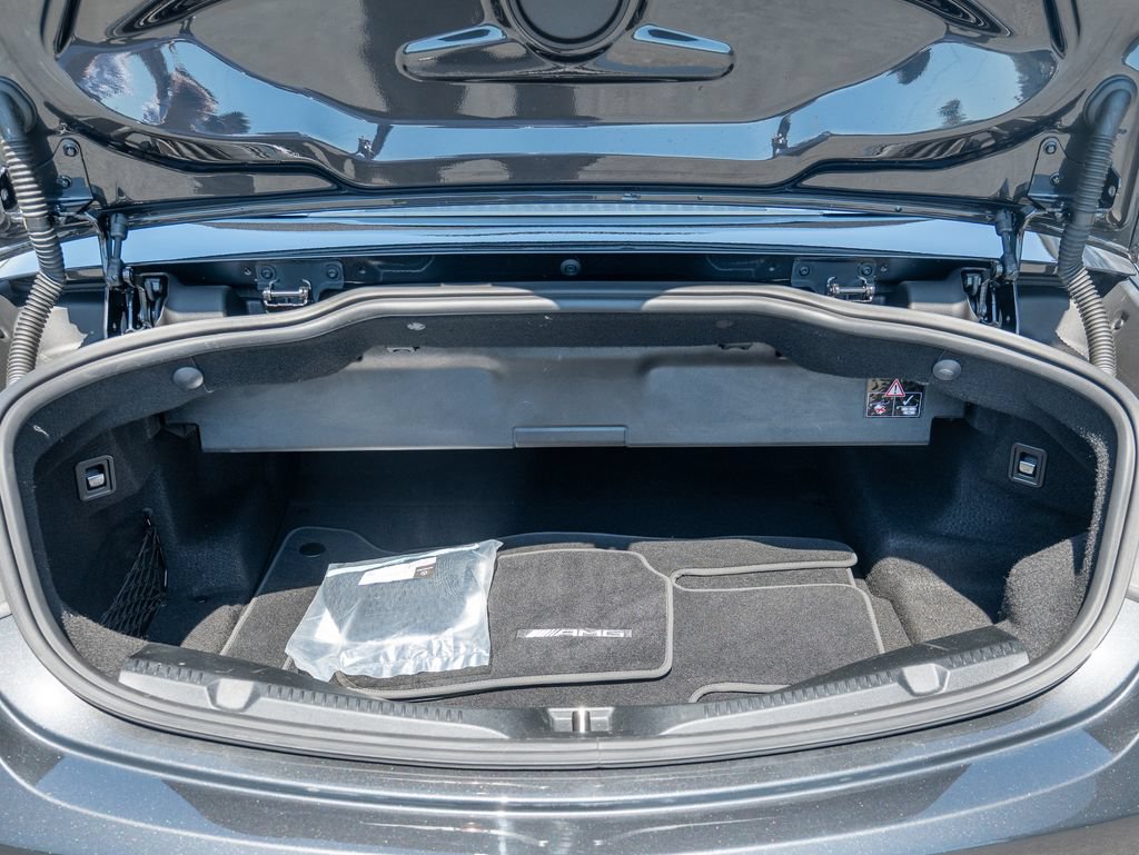 Used 2022 Mercedes-Benz E 450 4MATIC Cabriolet image 38