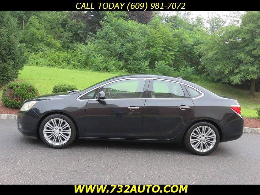 Used 2013 Buick Verano Convenience FWD image 2