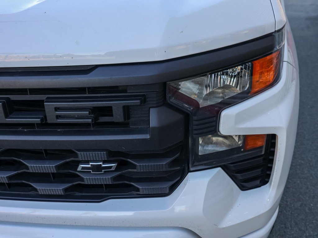 Used 2022 Chevrolet Silverado 1500 Custom image 10