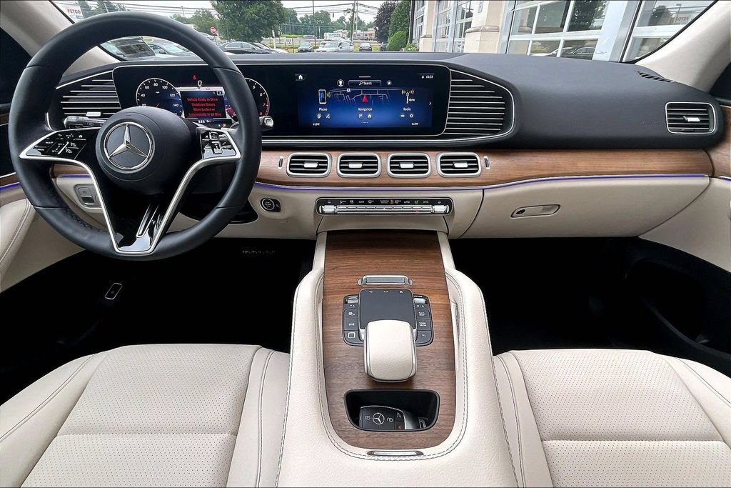 Certified 2025 Mercedes-Benz GLE 350 4MATIC image 15