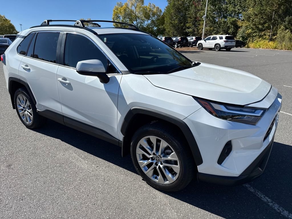 Used 2024 Toyota RAV4 XLE Premium image 8