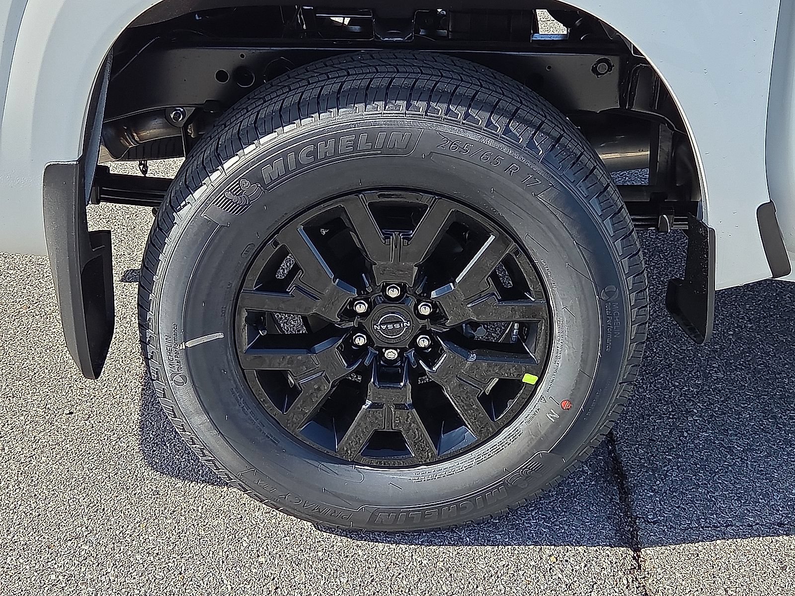 New 2026 Nissan Frontier SV w/ Tow Package AWD/4WD image 7