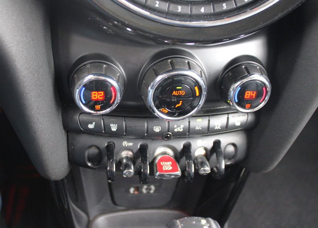 Used 2015 MINI Cooper S image 20