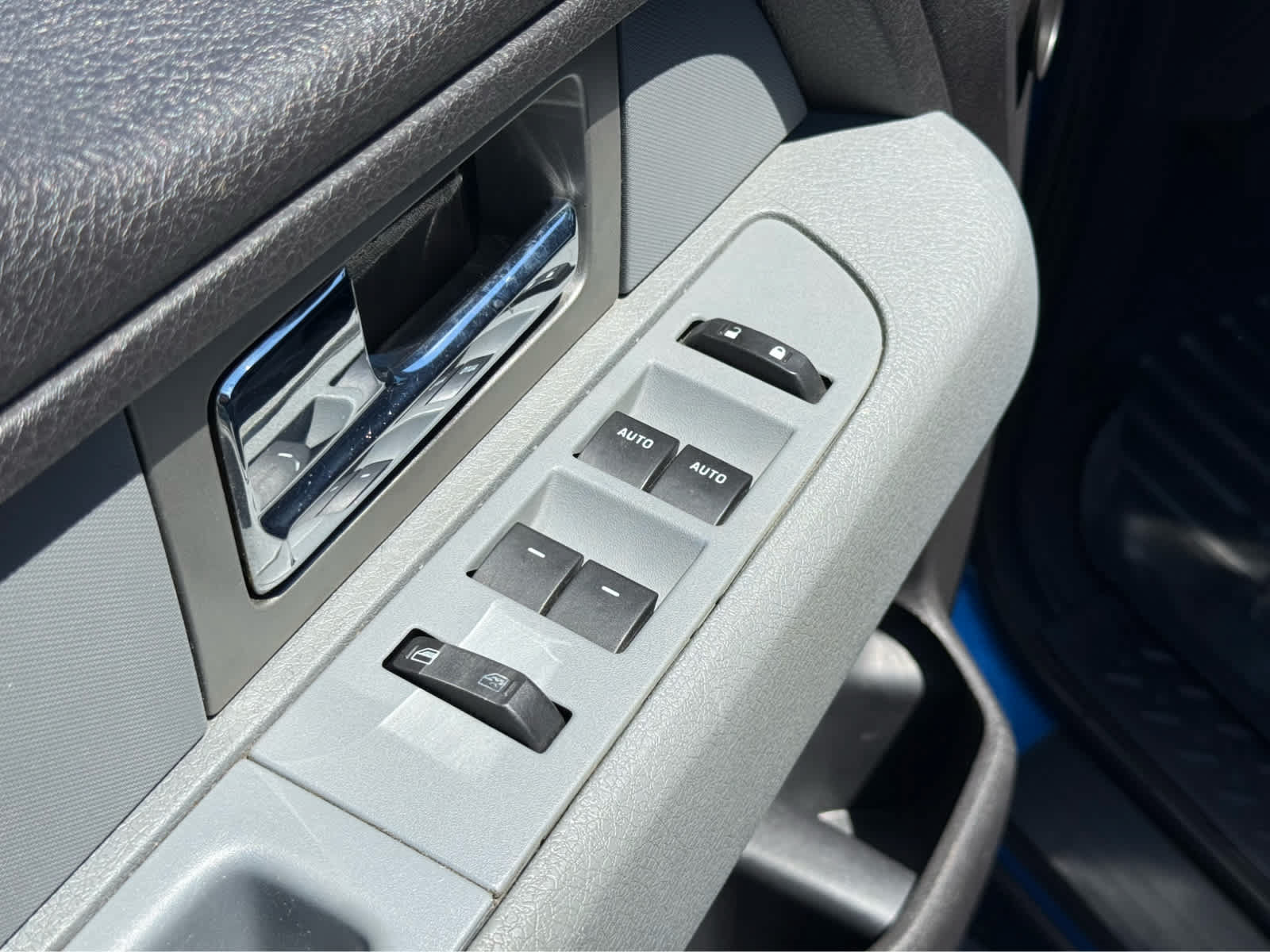 Used 2011 Ford F150 XLT w/ XLT Chrome Pkg RWD image 16