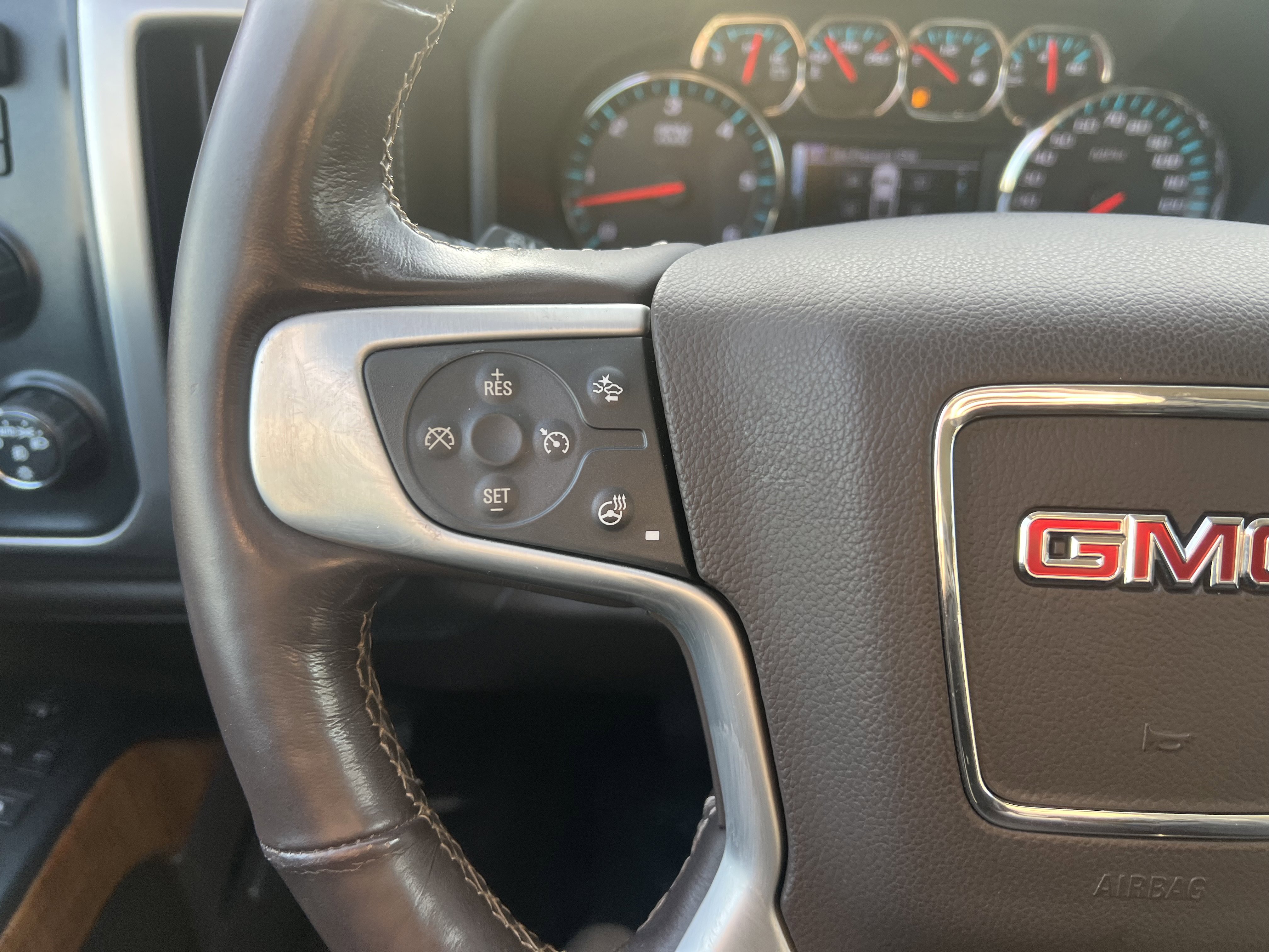 Used 2018 GMC Sierra 1500 SLT image 20