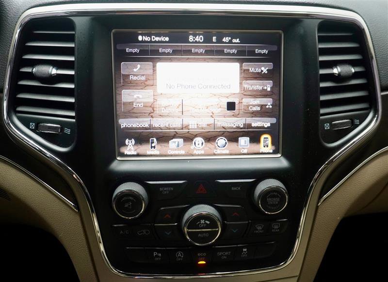 Used 2016 Jeep Grand Cherokee Limited w/ Luxury Group II AWD/4WD image 15