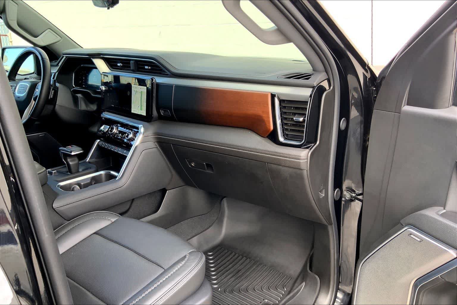 Used 2026 GMC Sierra 1500 Denali w/ Technology Package AWD/4WD image 23