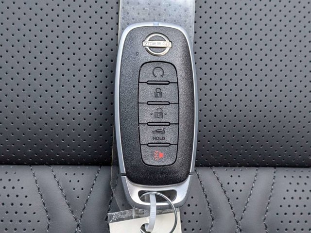 New 2025 Nissan Rogue Platinum w/ Platinum Premium Package image 38