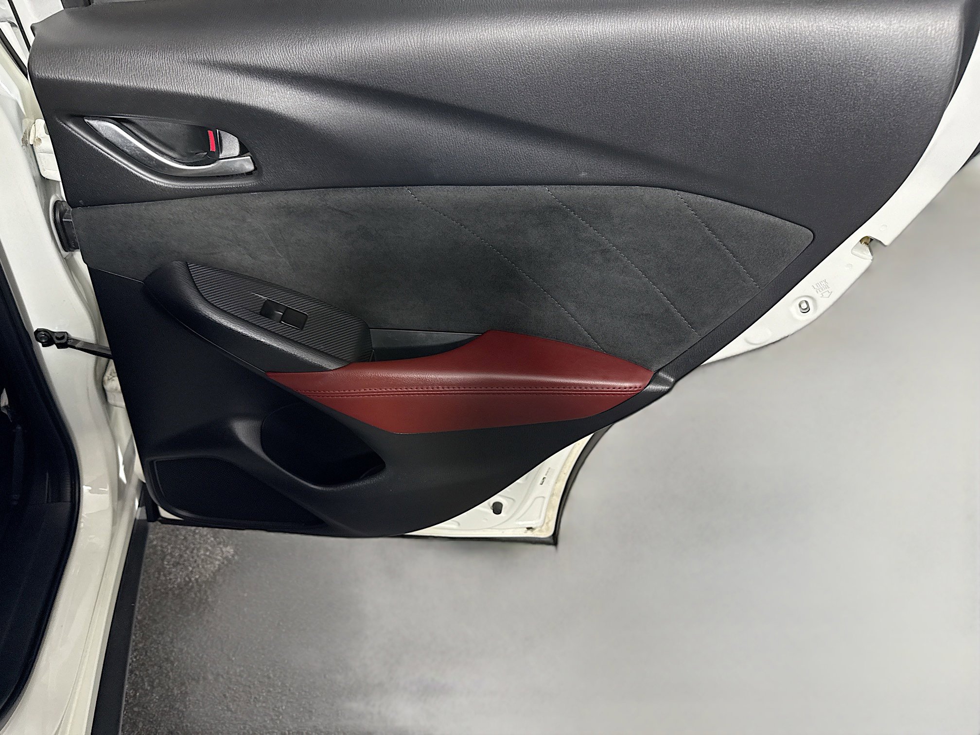 Used 2016 MAZDA CX-3 Grand Touring image 28