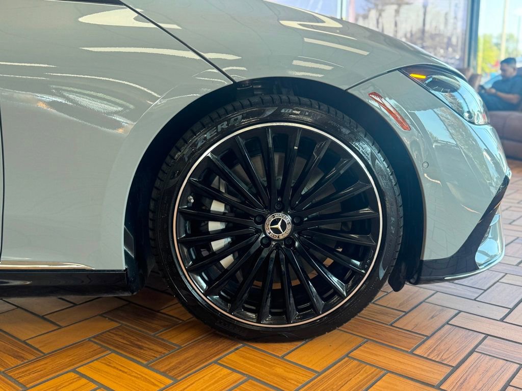 Used 2023 Mercedes-Benz EQE 500 4MATIC Sedan image 18