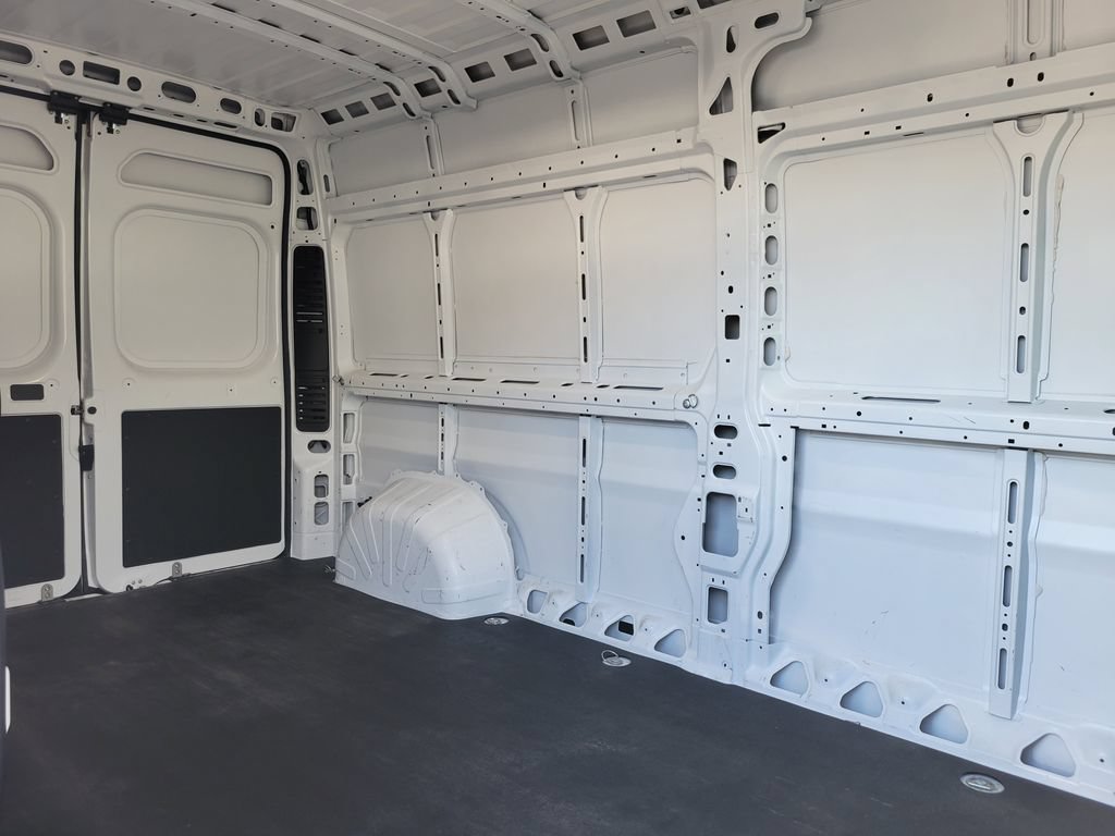 Used 2023 RAM ProMaster 2500 FWD image 18