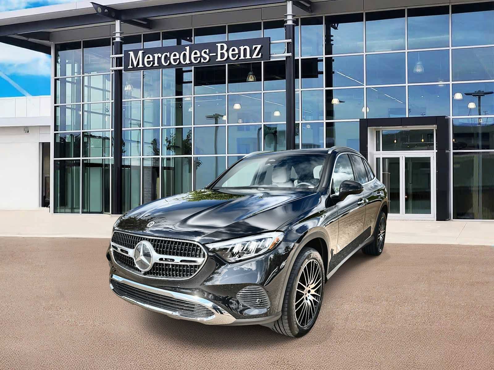 New 2026 Mercedes-Benz GLC 300