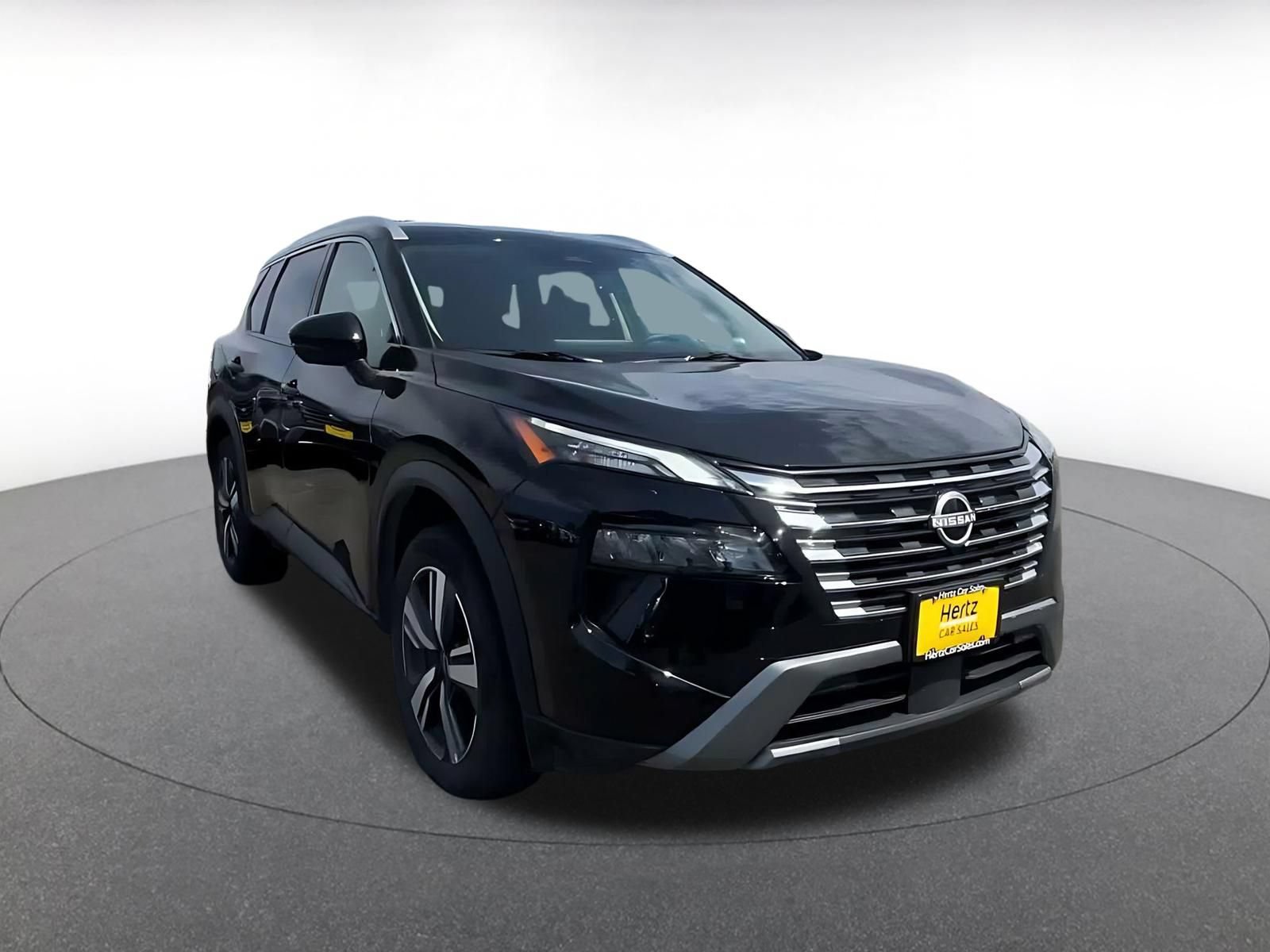 Used 2026 Nissan Rogue SL AWD/4WD image 3