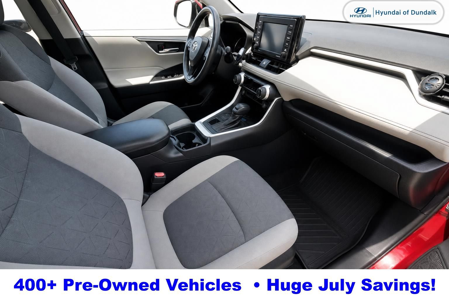 Used 2020 Toyota RAV4 XLE w/ Convenience Package FWD image 12