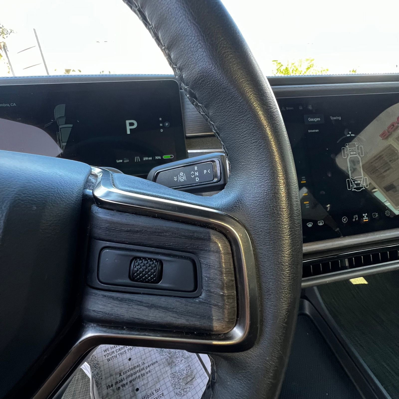 Used 2023 Rivian R1S Adventure AWD/4WD image 11