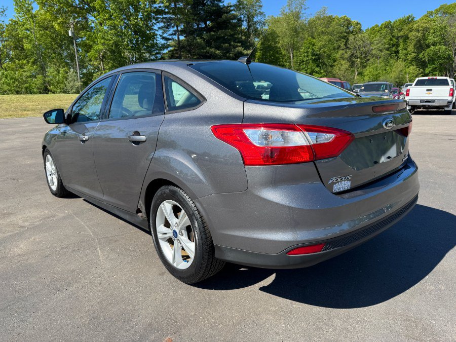 Used 2014 Ford Focus SE FWD image 3