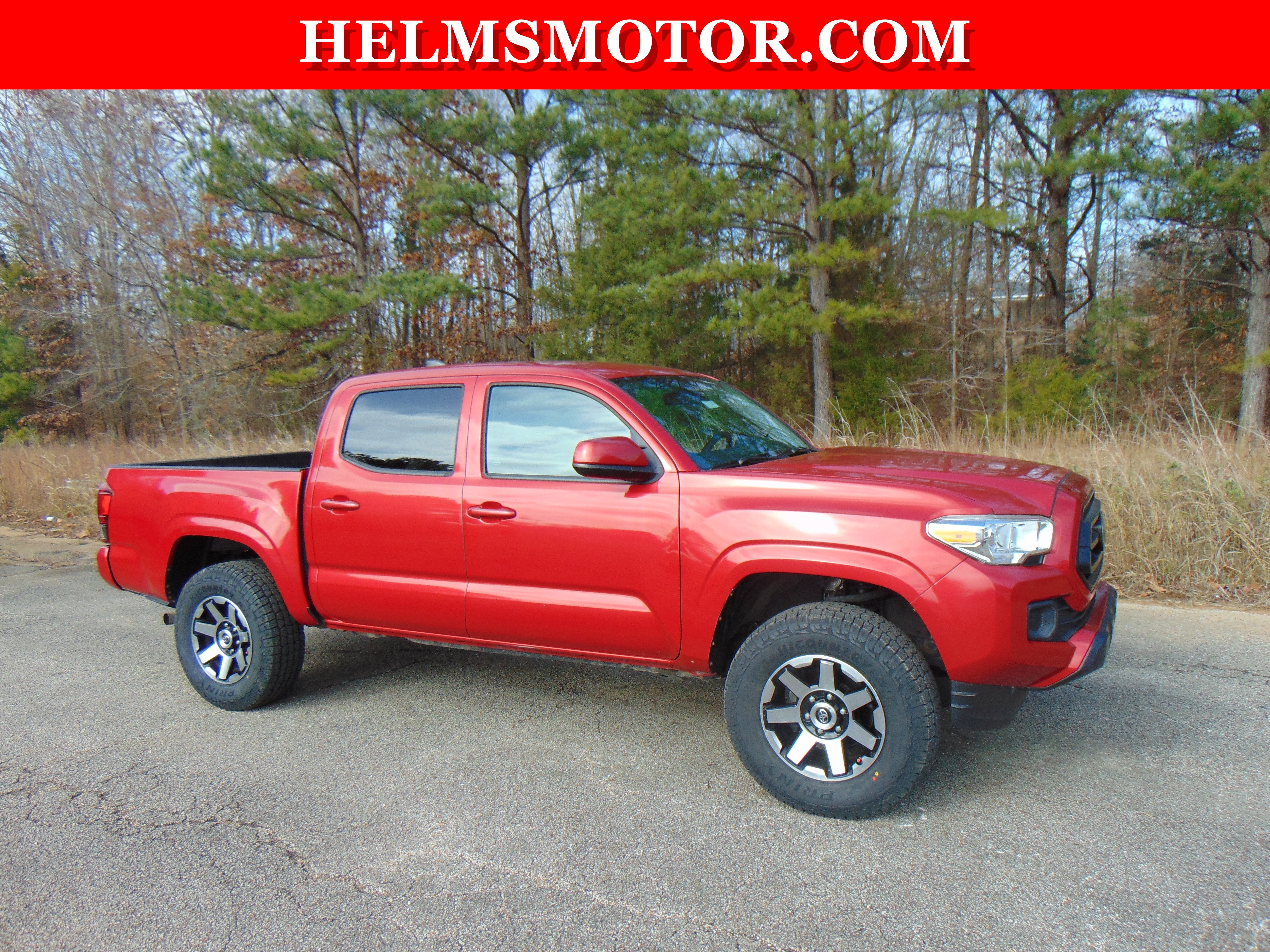 Used 2020 Toyota Tacoma SR image 11