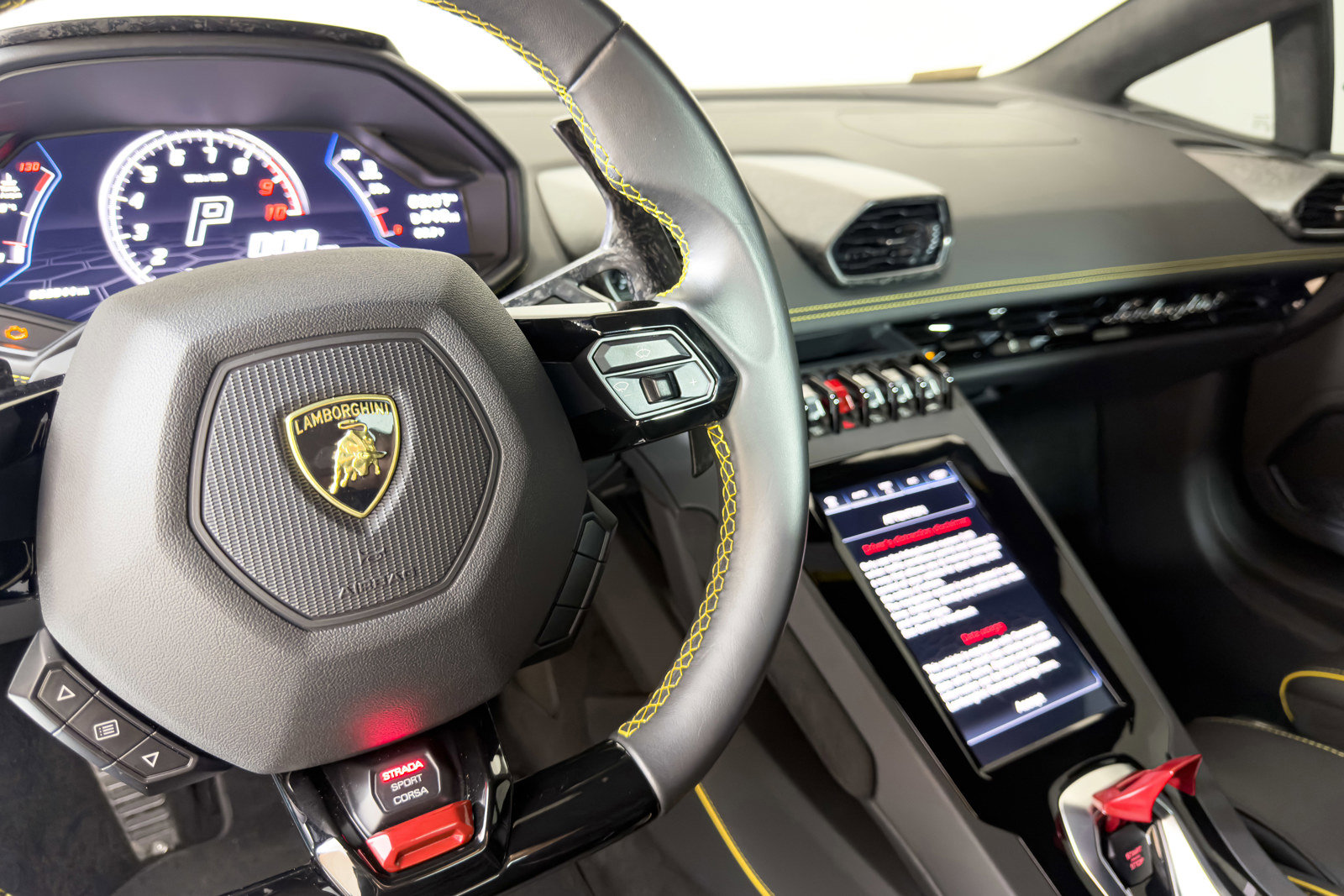 Used 2021 Lamborghini Huracan EVO image 37