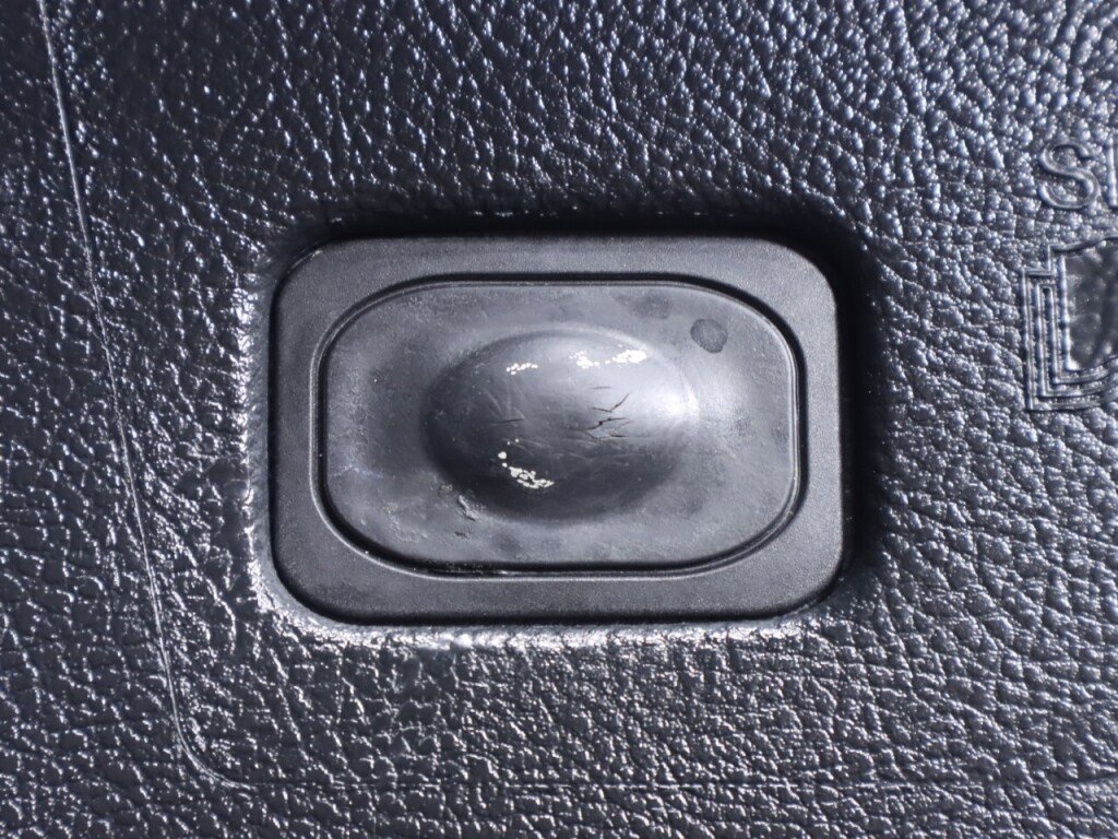 Used 2022 Ford Edge Titanium image 32