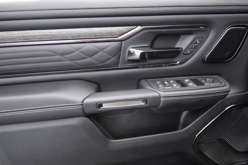 New 2026 RAM 1500 Limited AWD/4WD image 34