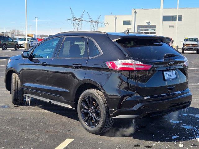 Certified 2024 Ford Edge SE w/ Black Appearance Package image 16