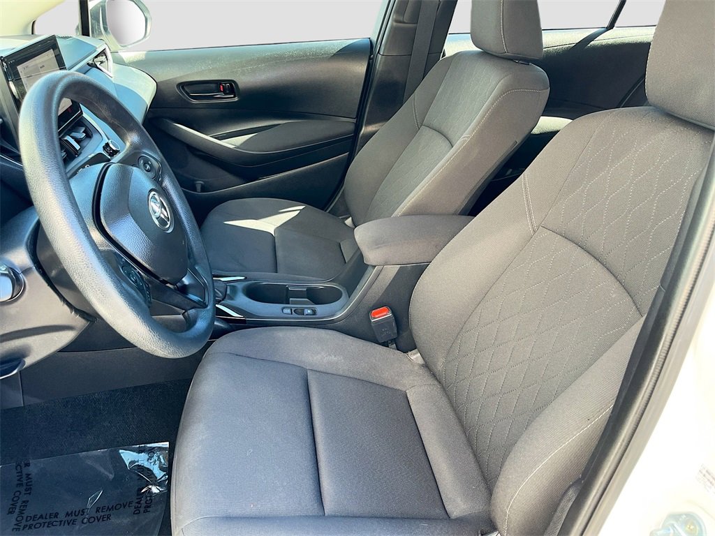 Used 2023 Toyota Corolla LE image 19