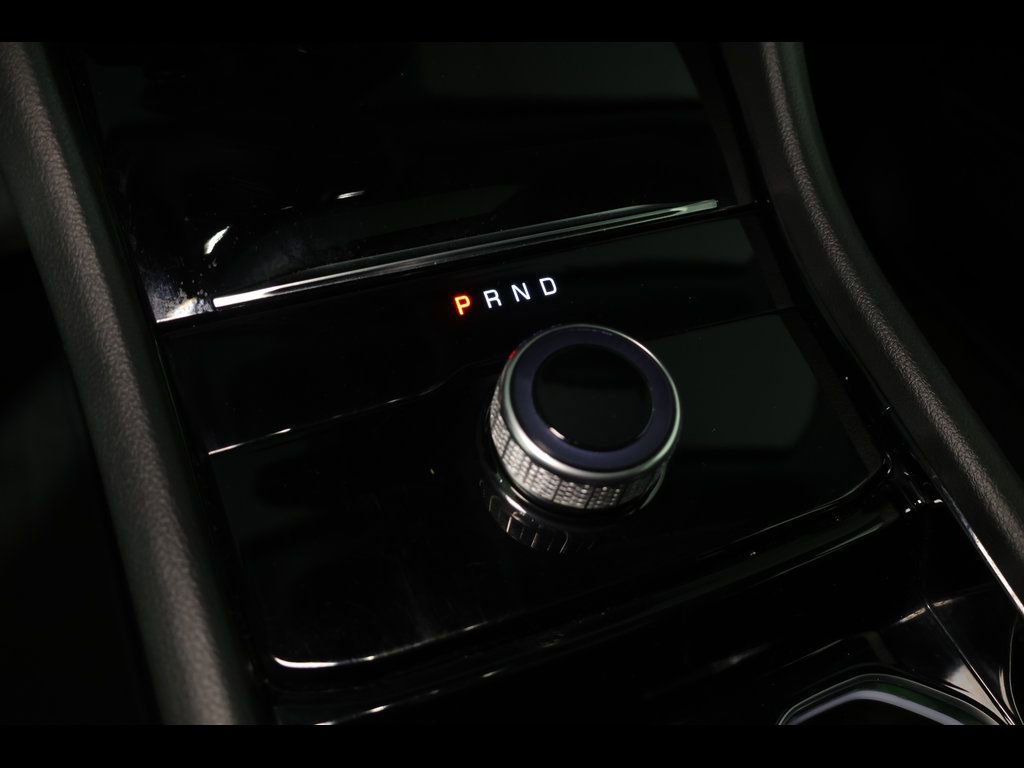 Used 2023 Jeep Grand Cherokee Laredo X image 27