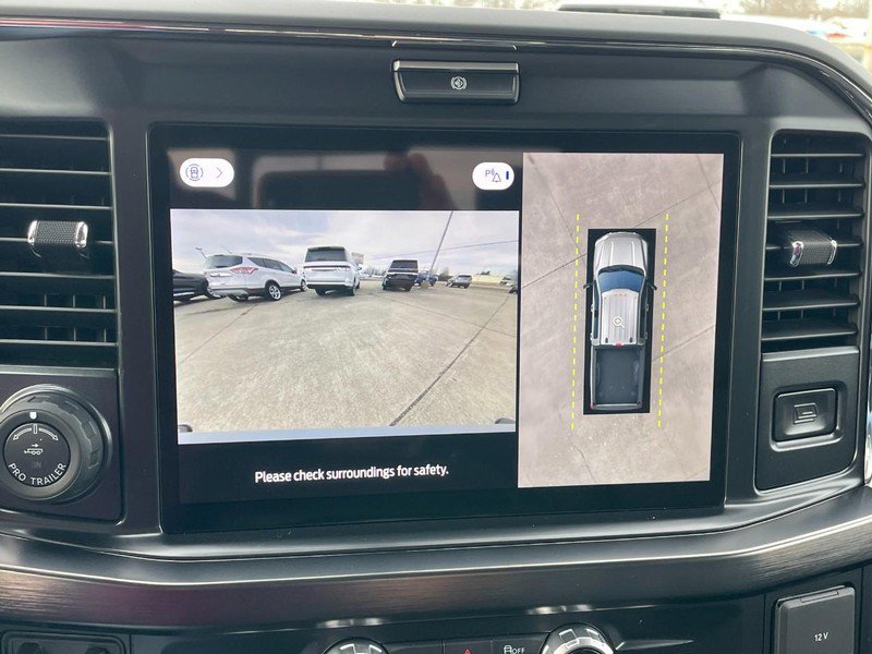 New 2026 Ford F250 Lariat w/ Black Appearance Package image 42