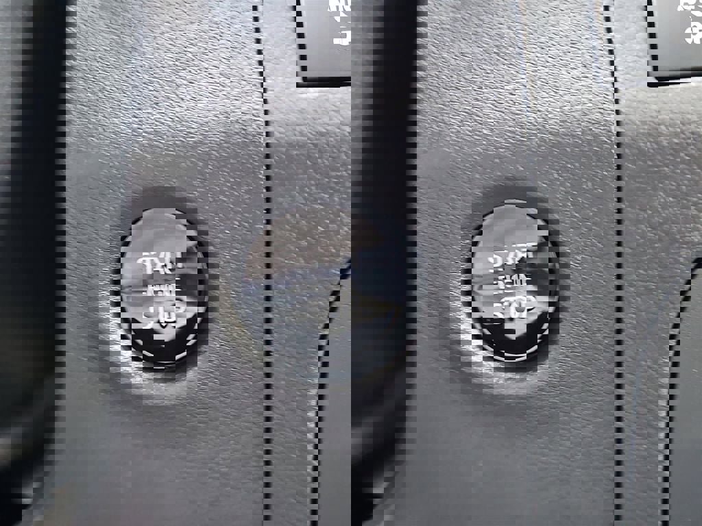 New 2026 Nissan Frontier SV w/ Tow Package image 10