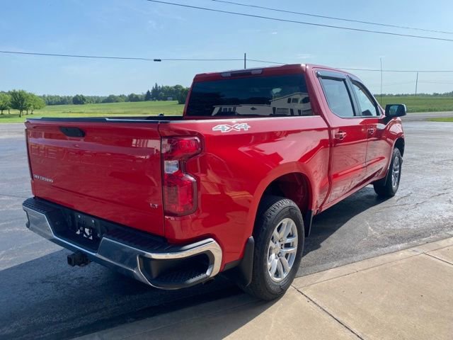 Used 2022 Chevrolet Silverado 1500 LT image 4