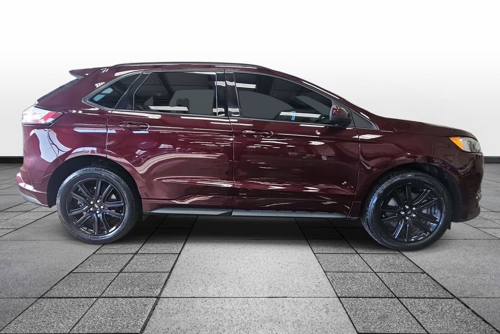 Used 2022 Ford Edge ST-Line AWD/4WD image 4