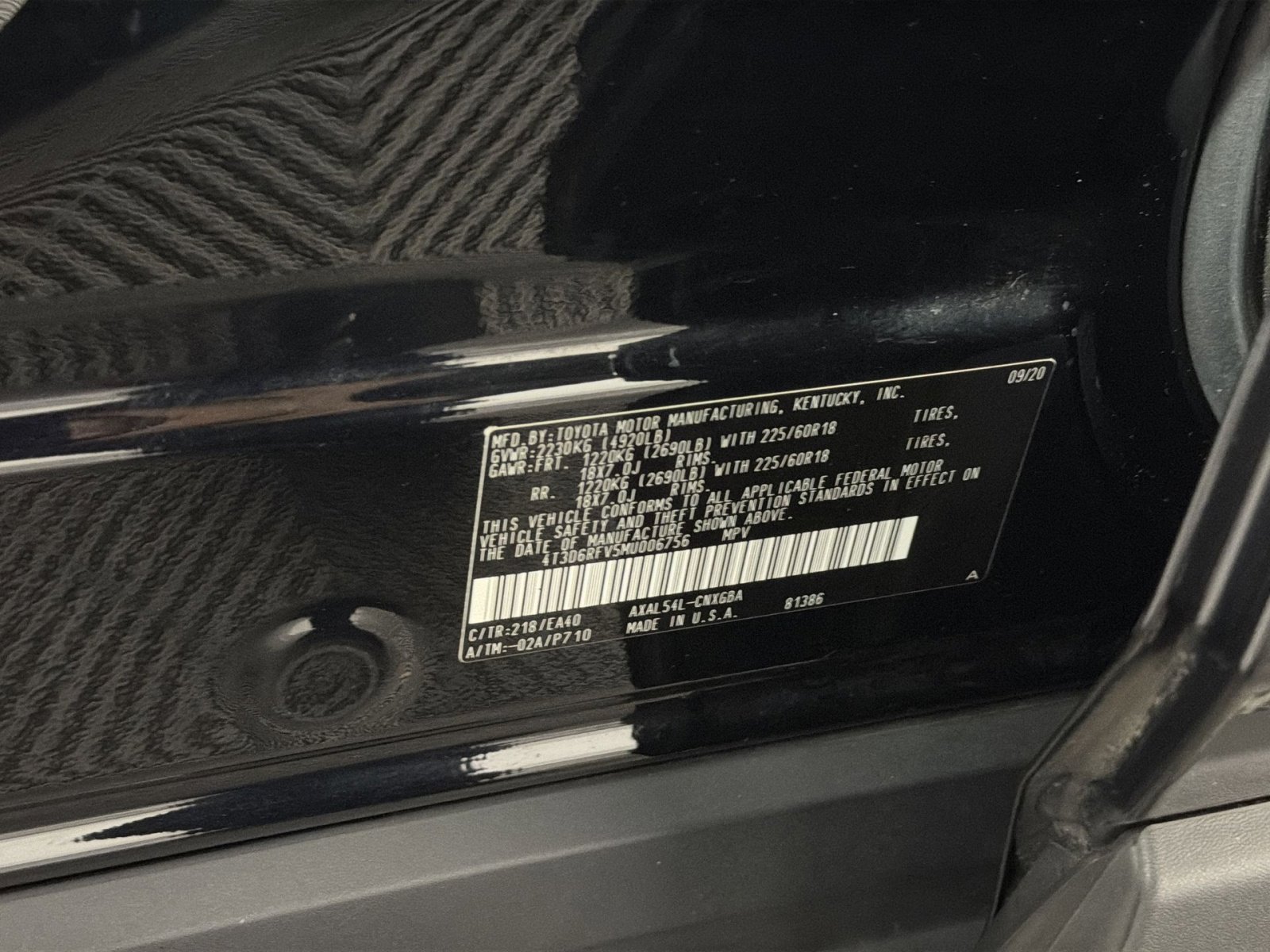 Used 2021 Toyota RAV4 Limited image 29