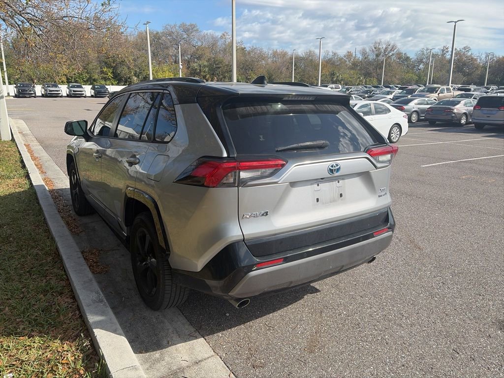 Used 2020 Toyota RAV4 XSE image 2