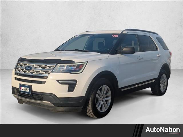 Used 2018 Ford Explorer XLT image 1