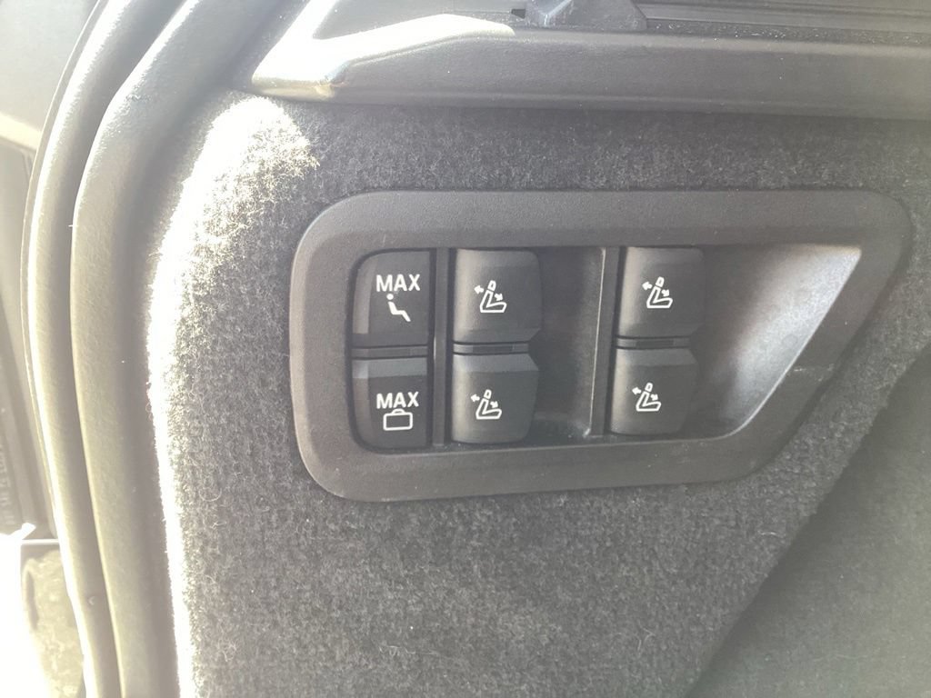 Used 2026 BMW X7 xDrive40i AWD/4WD image 13