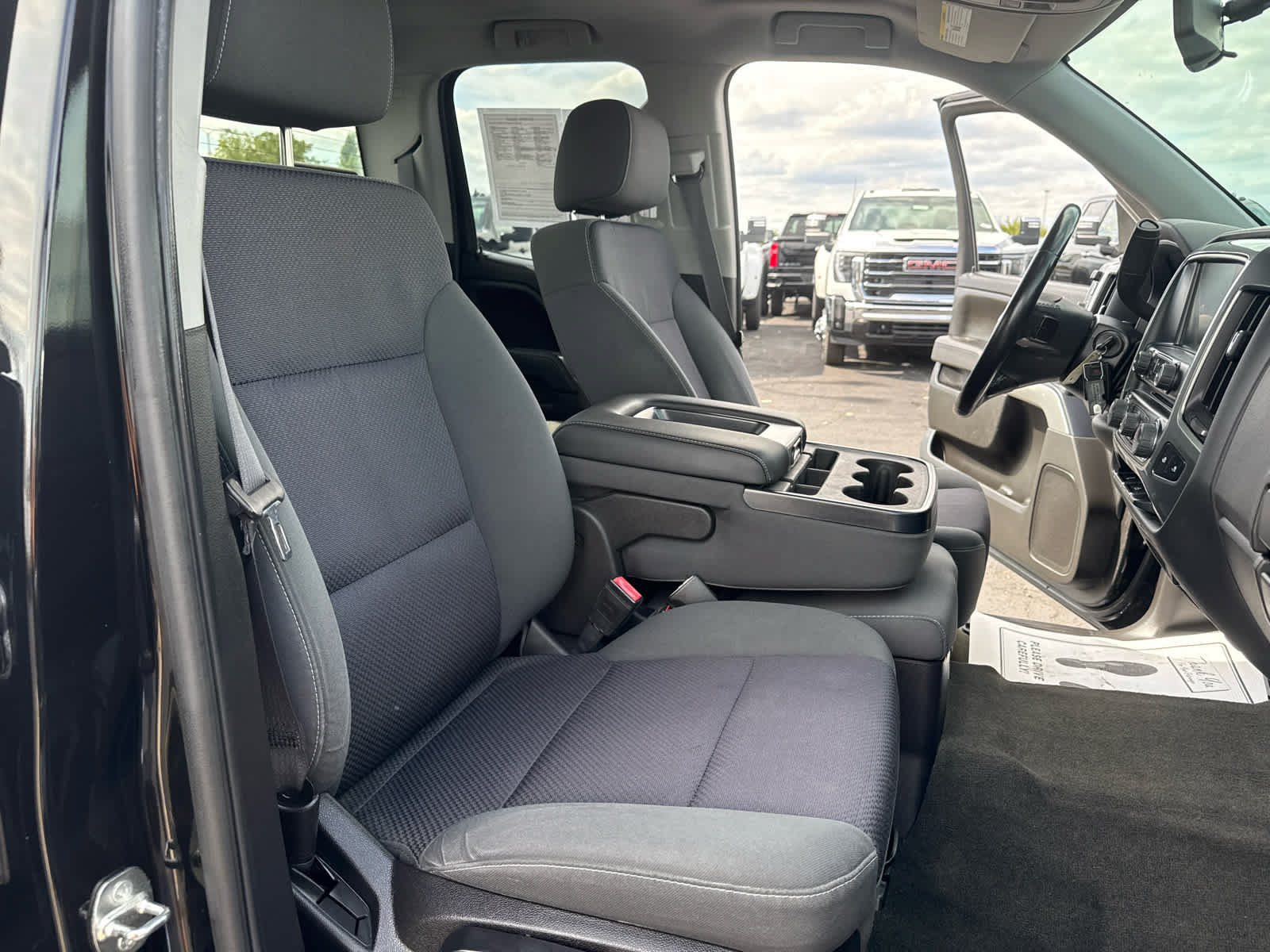 Used 2015 Chevrolet Silverado 1500 LT w/ All Star Edition AWD/4WD image 25