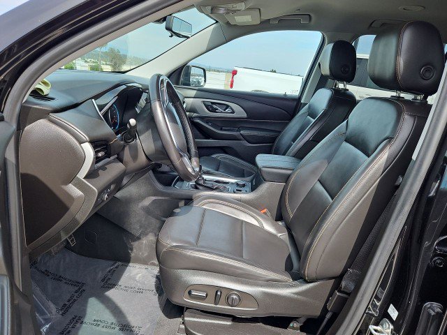 Used 2021 Chevrolet Traverse RS w/ LPO, Cargo Package FWD image 19