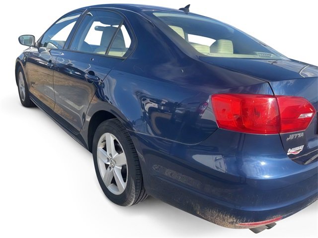 Used 2012 Volkswagen Jetta TDI image 2