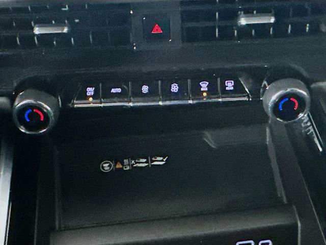 Used 2025 Chevrolet Tahoe RST w/ Comfort Package image 17