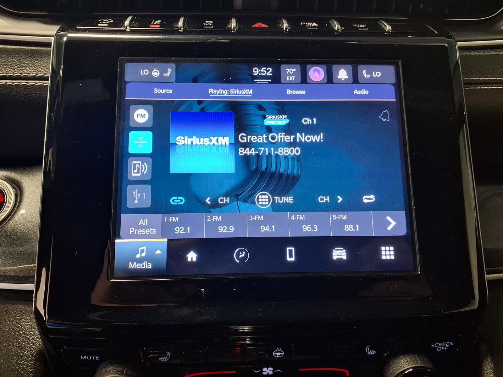 Used 2022 Jeep Grand Cherokee L Laredo AWD/4WD image 12