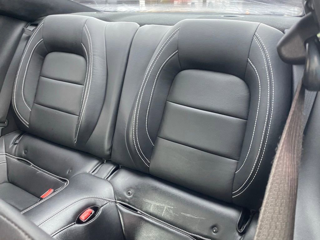 Used 2017 Ford Mustang EcoBoost image 8