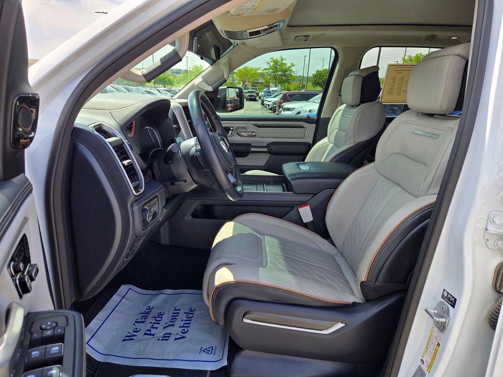 Used 2025 RAM 1500 Tungsten AWD/4WD image 14