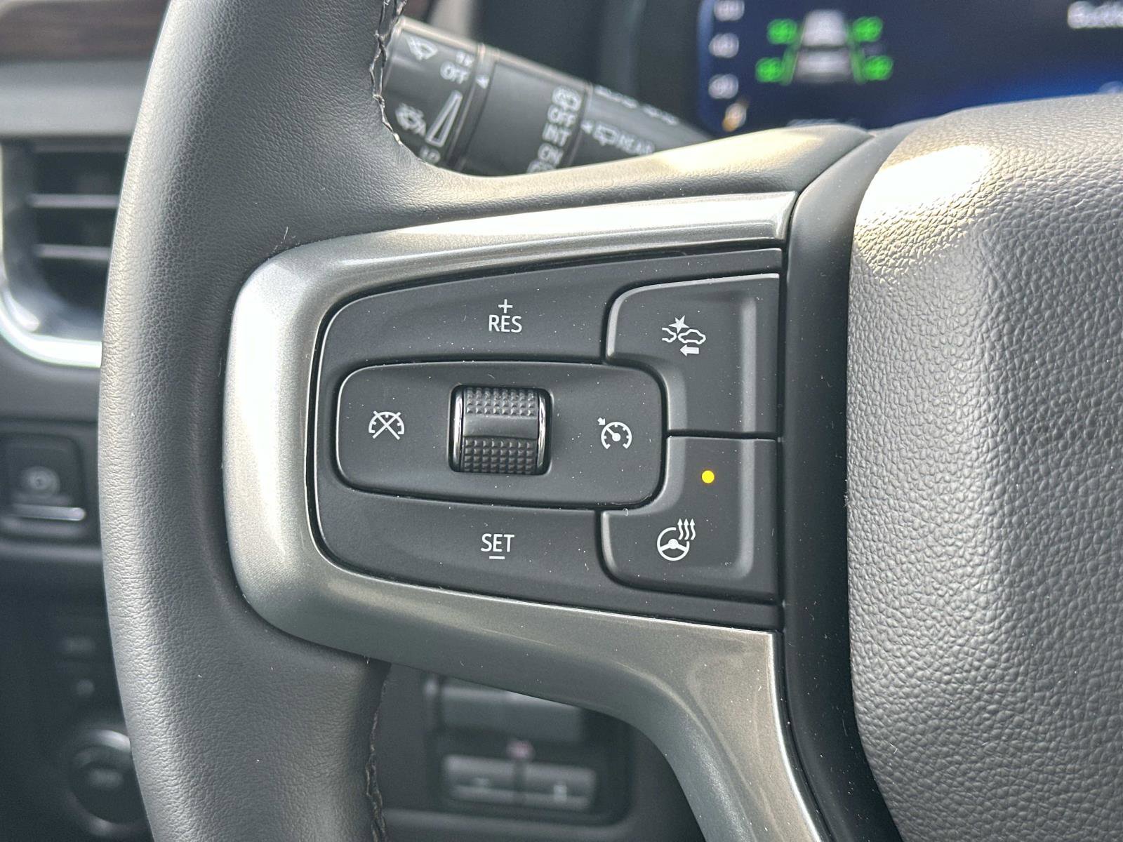 Certified 2023 Chevrolet Tahoe Z71 w/ Luxury Package image 25