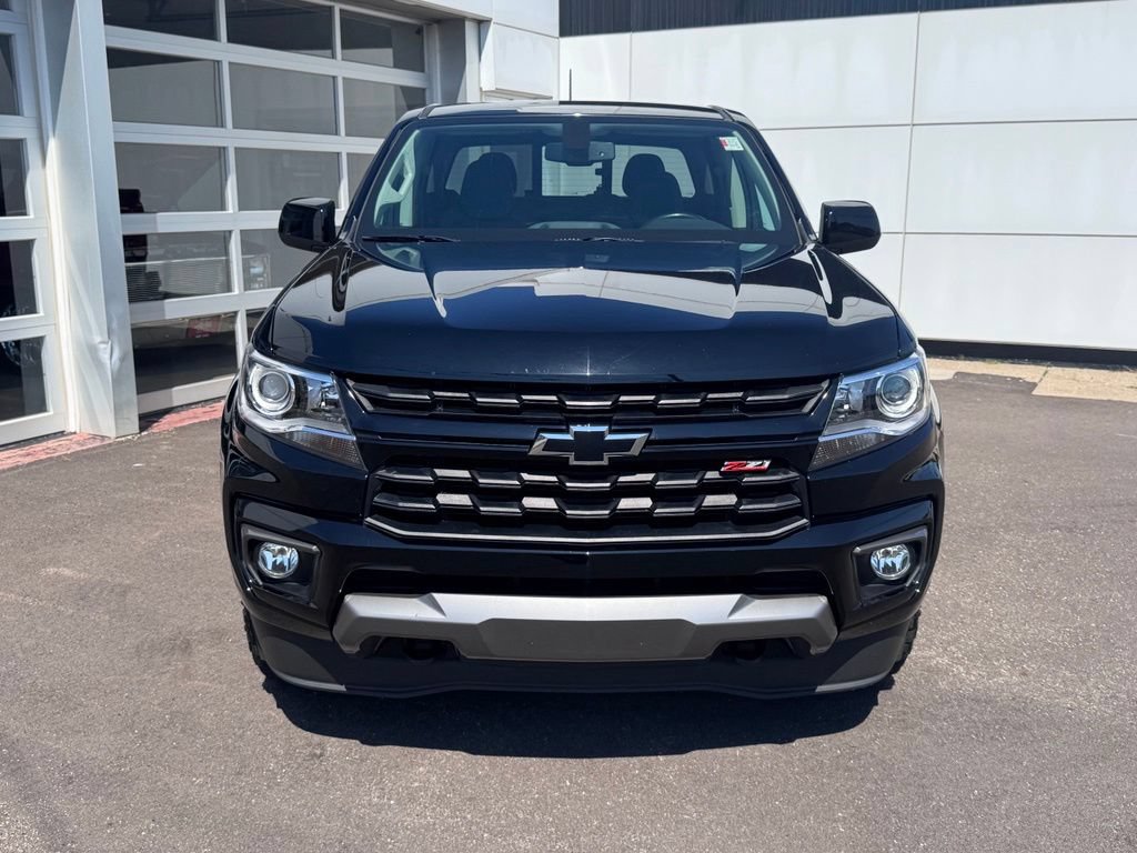 Used 2021 Chevrolet Colorado Z71 w/ Z71 Midnight Edition AWD/4WD image 8