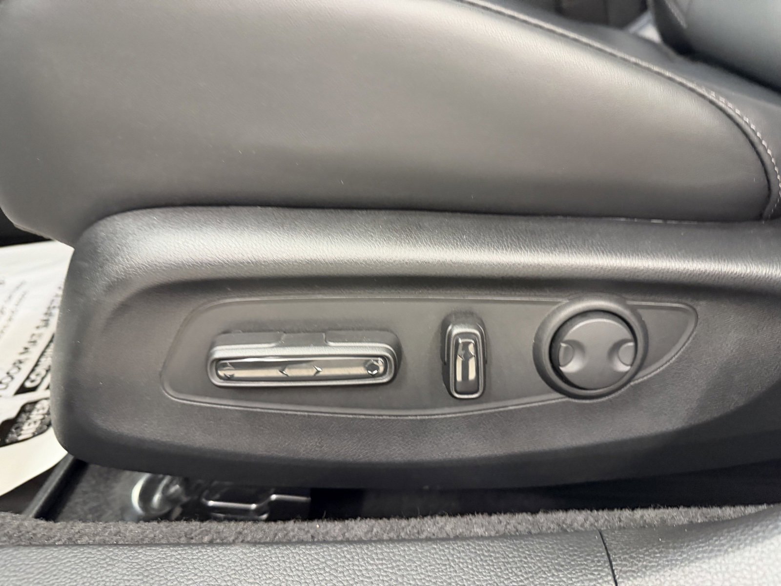 Used 2025 Honda Accord EX-L image 41