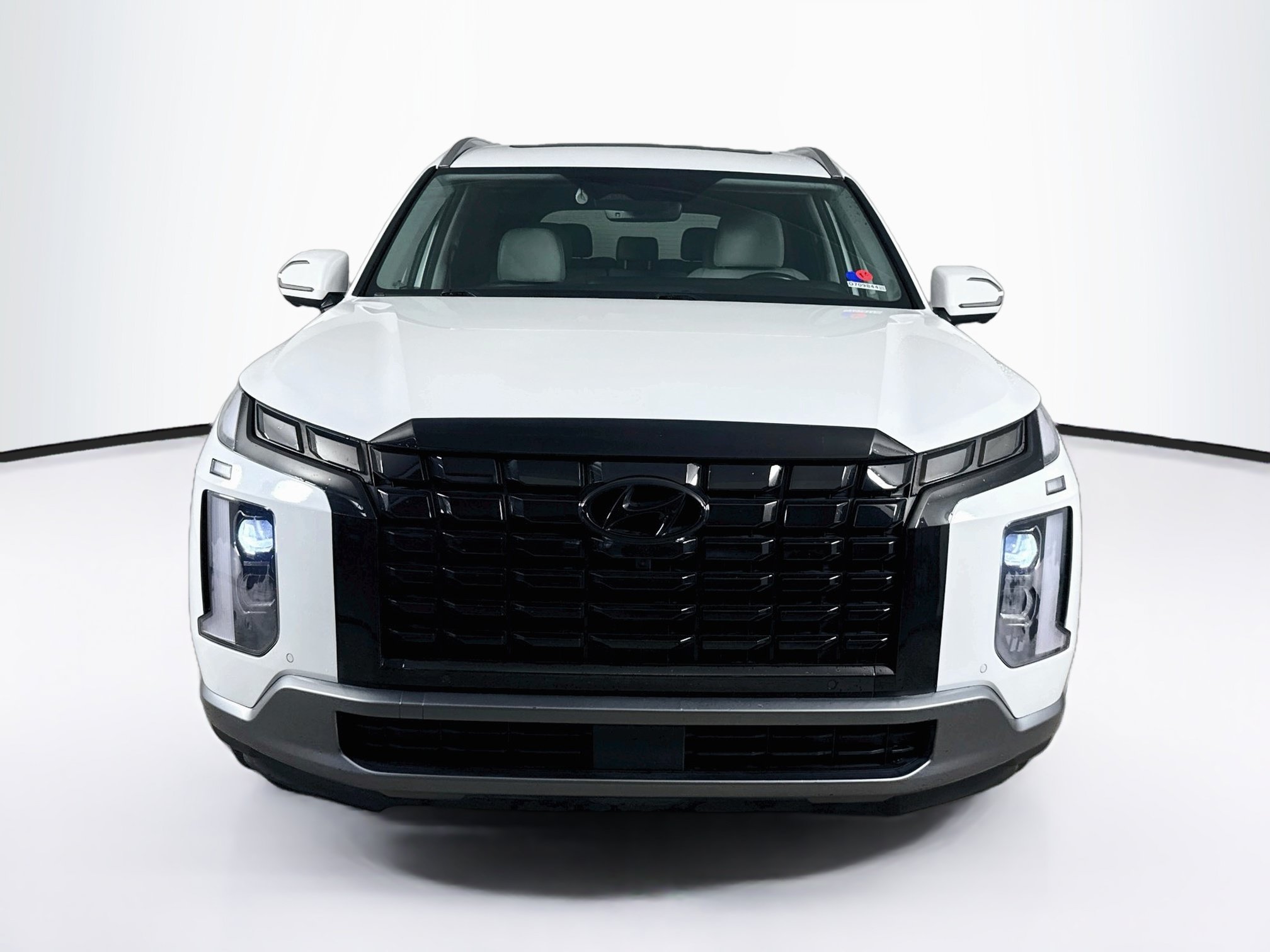 Used 2024 Hyundai Palisade SEL AWD/4WD image 3