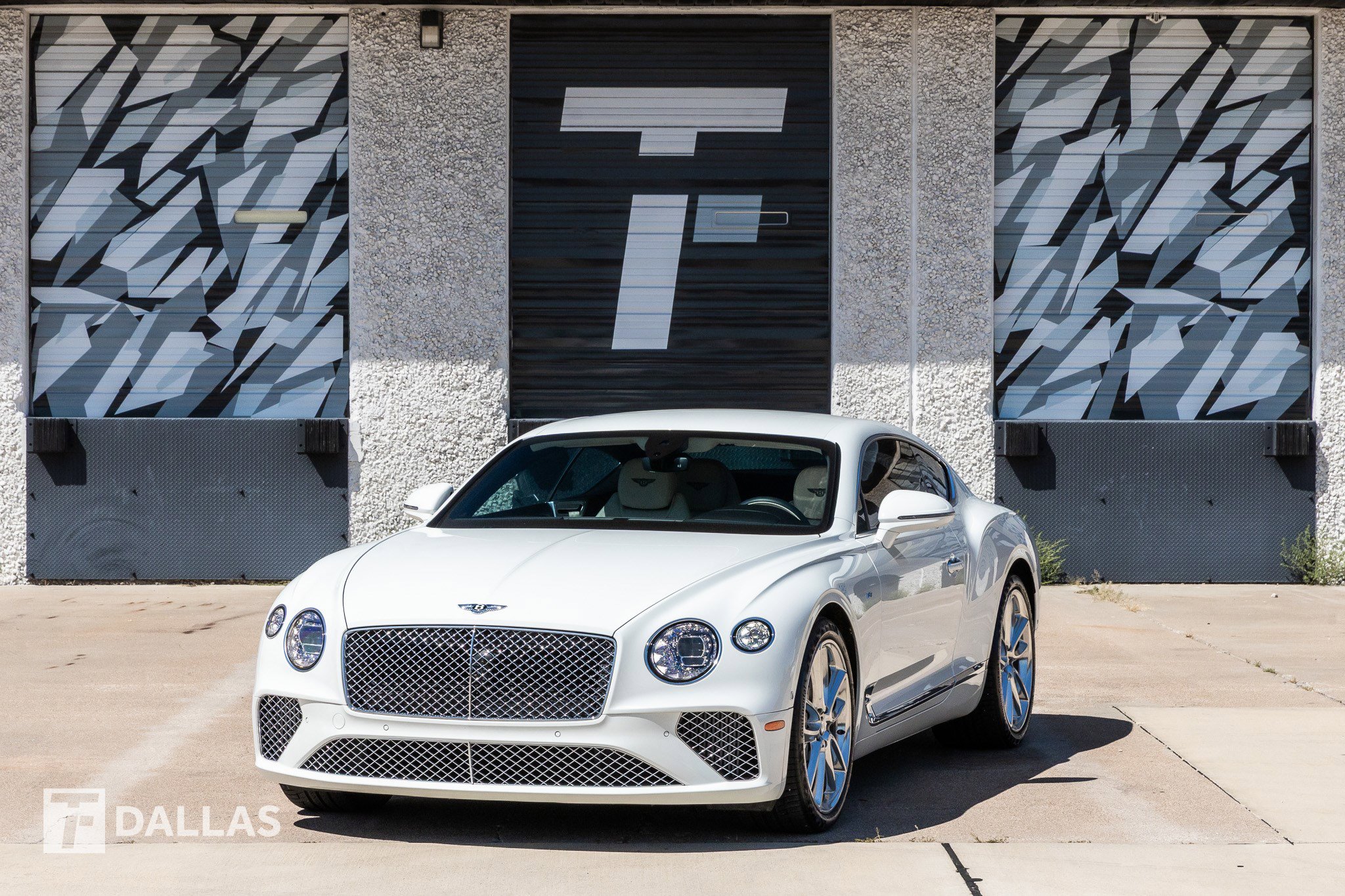 Used 2022 Bentley Continental GT image 5