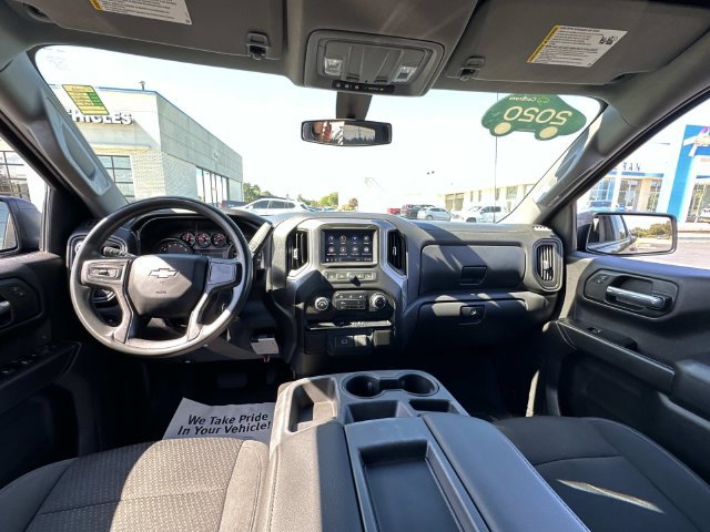 Certified 2020 Chevrolet Silverado 1500 Custom w/ Custom Value Package AWD/4WD image 20